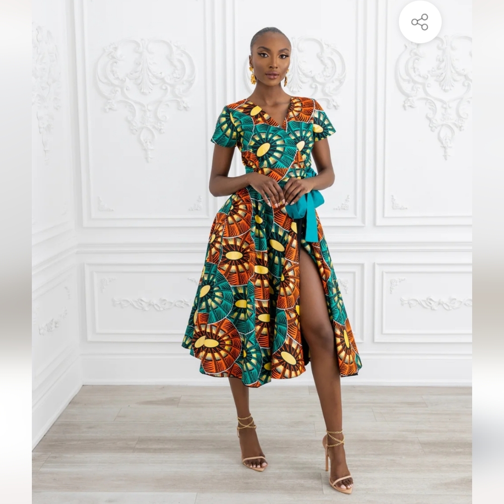 Host Pick! New Kaeka Kay Dress